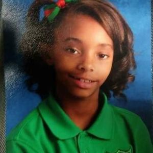 Meet your Posher, Mariea